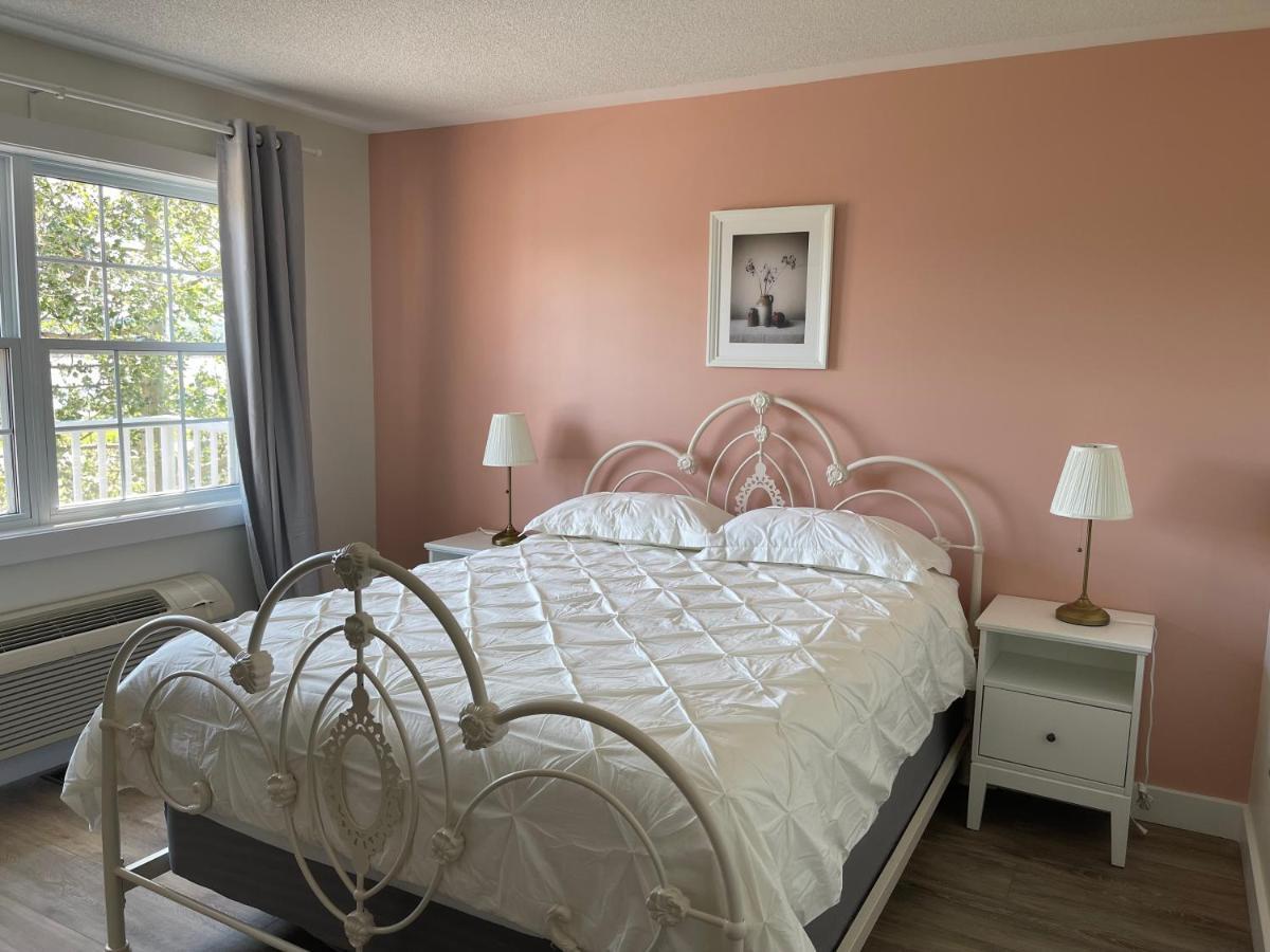 Gateway To Greenwich Suites Saint Peters Bay Экстерьер фото